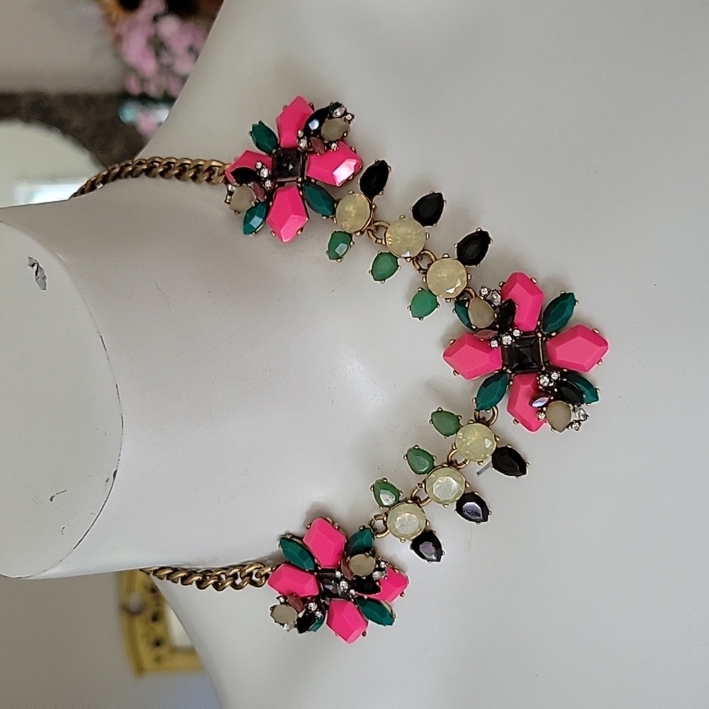 J. Crew Chunky Statement Necklace - Picture 2 of 8